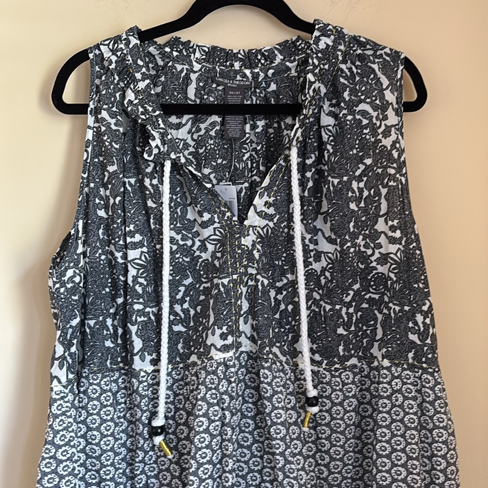 NWT Chelsea & Theodore Gray & White Patterned Sleeveless Tiered Midi Dress 3X/3T - Picture 2 of 11